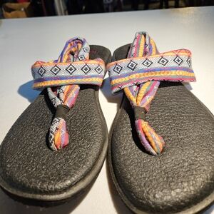Sanuk Sandals Size 11